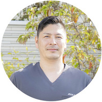 堀 穣院長