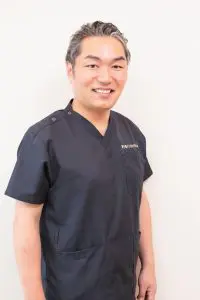 湯浅 算章 院長