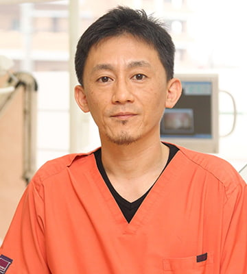 塚本歯科 塚本 剛之副院長