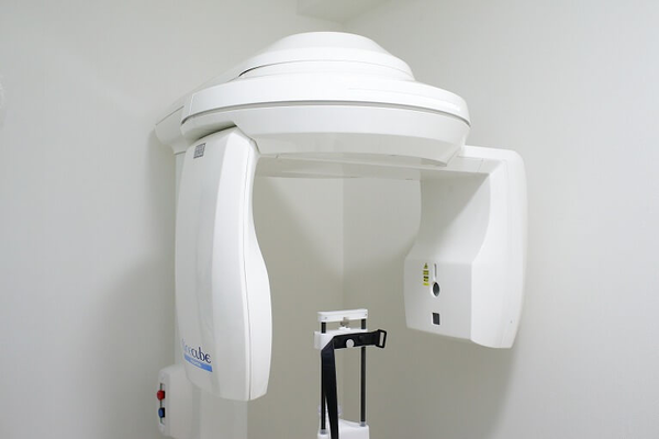 三次元で歯や顎の骨の状態を把握できる歯科用CT