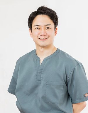 安藤 壽晃医師