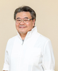 山本 欣伸特別顧問